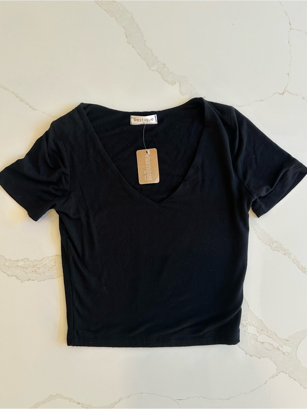 Vestique Black V-Neck Short Sleeve Tee